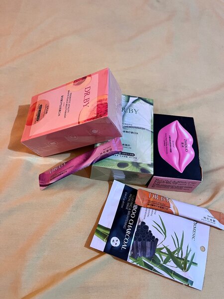 Lip mask /mouthwash