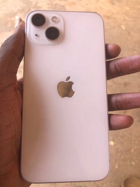 iPhone 13