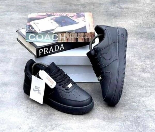 High quality Nike Sneakers