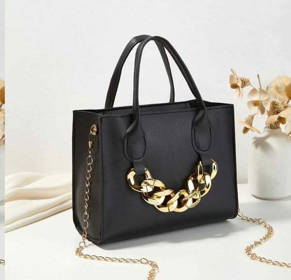 Sac à main élégant chaîne dorée