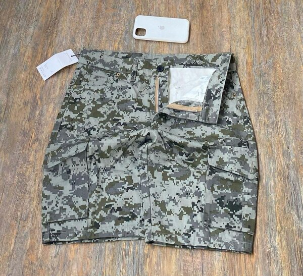 Side Pocket shorts