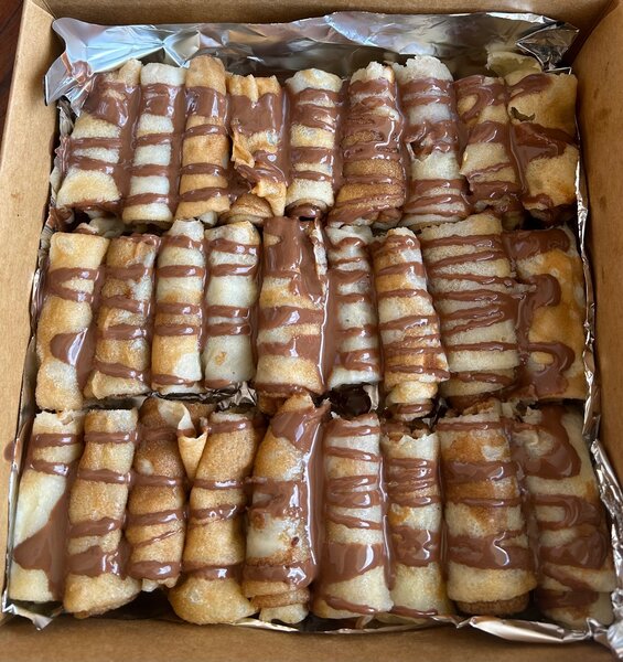 Crêpes roulées au chocolat gourmand