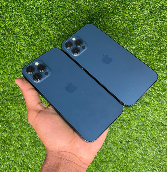 iPhone 12 Pro Max 