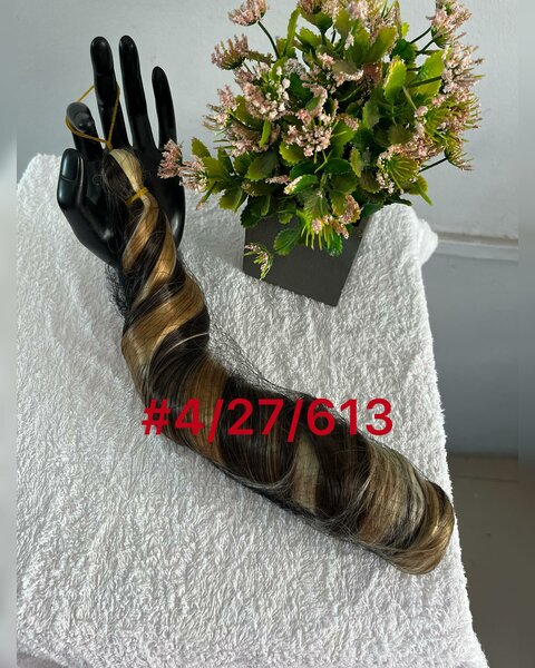 Wig 150 gram  24 inch