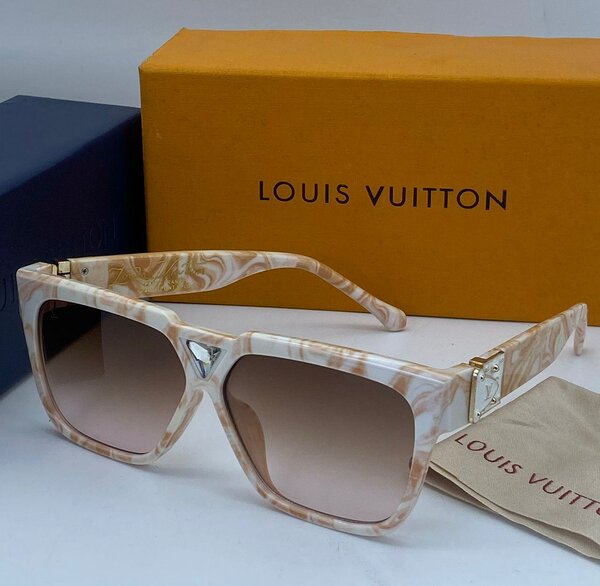 Trending Louis Vuitton Sunglasses(TLVS11)