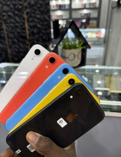 iPhone XR
