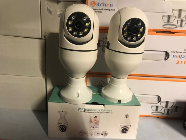 Wife camera bulbs