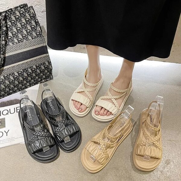Ladies sandals