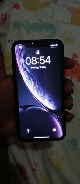iPhone XR 64 gb
