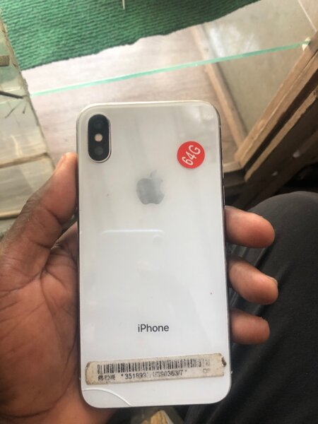 iPhone X