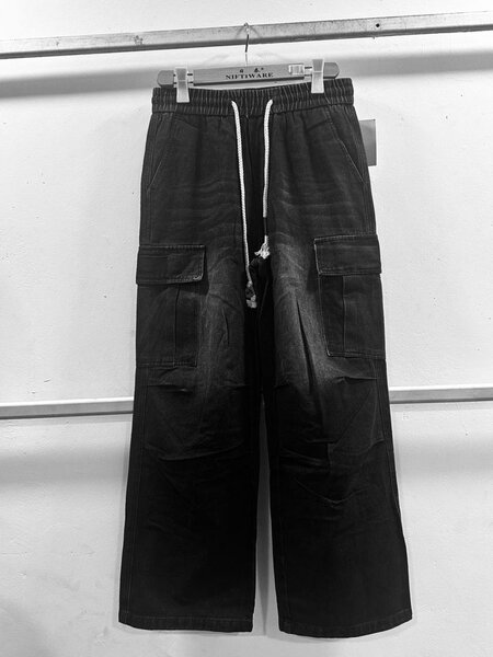 Baggy jeans