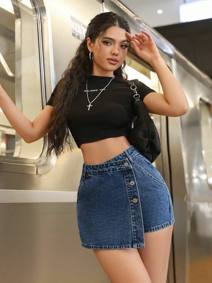 Ladies short jeans