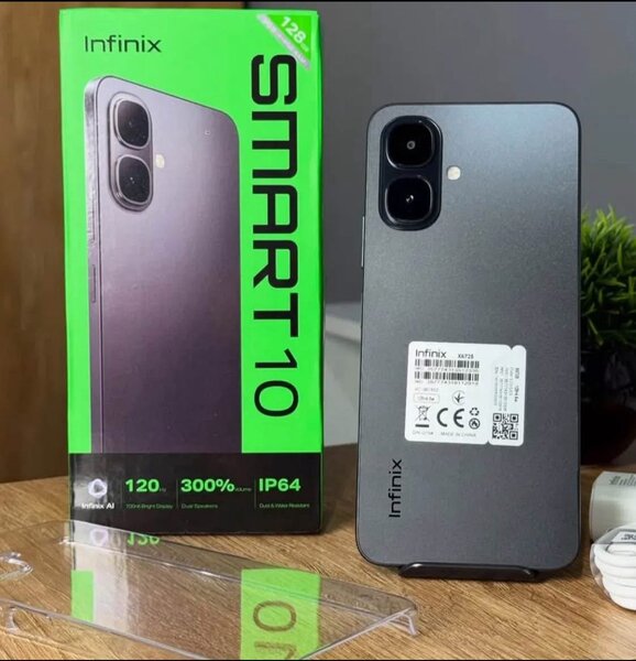 Infinix Smart 10 - Smartphone élégant IP64