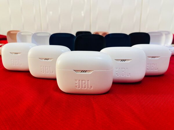 JBL TUNE230NC TWS