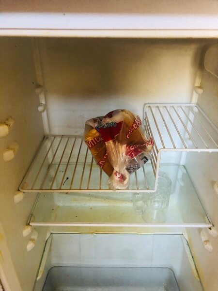 Upright fridge
