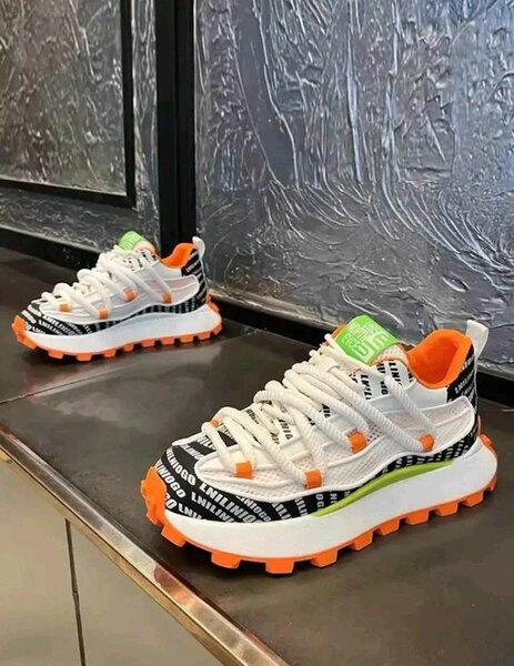 Chaussures enfants sport colorées