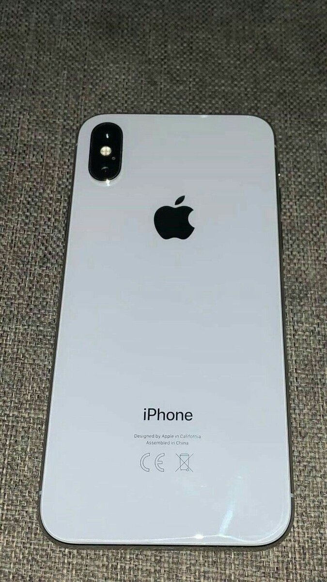 iPhone X 64 gig