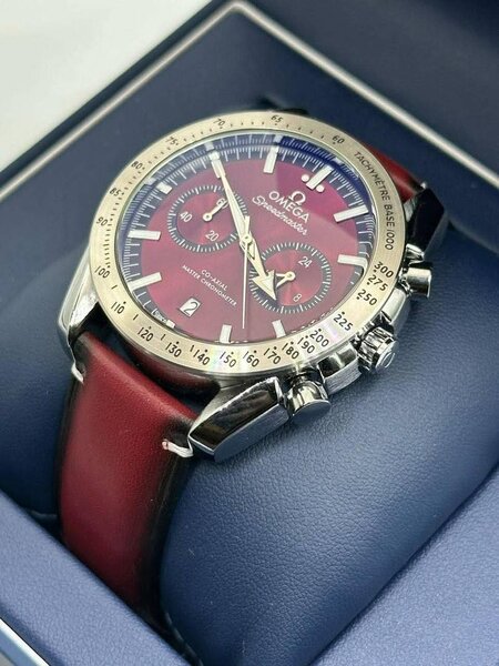 Montre Omega Speedmaster