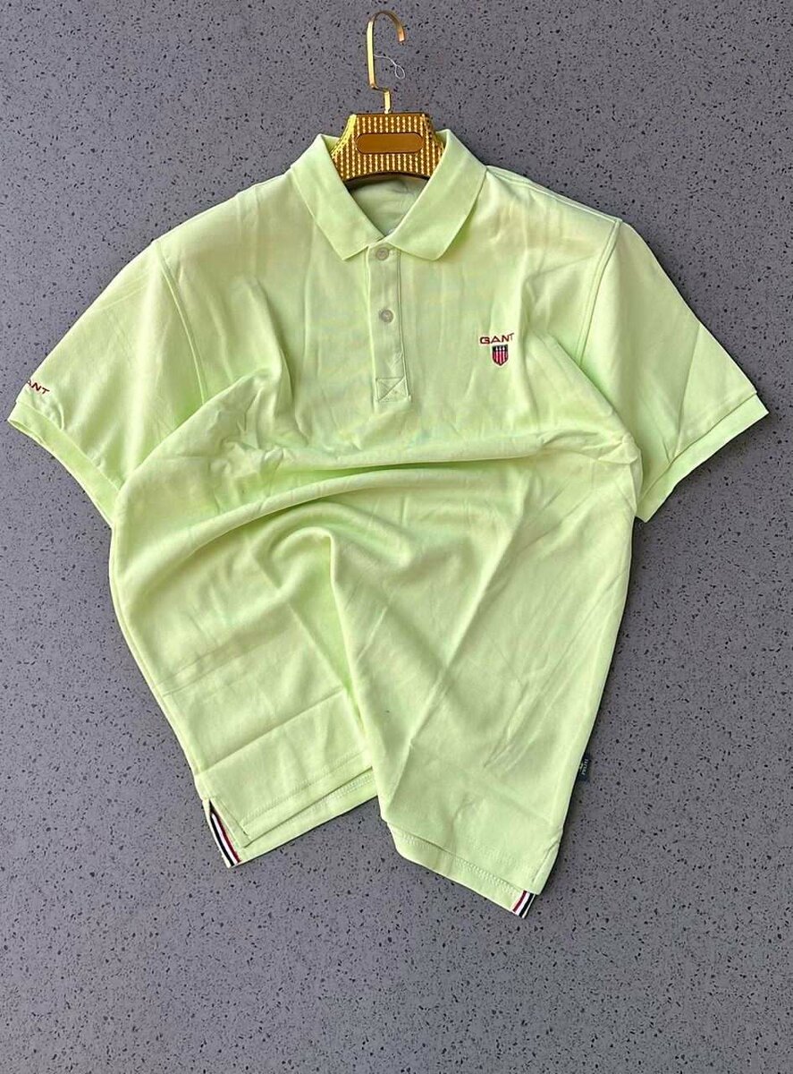 Plain Lacoste