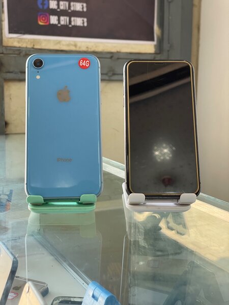 iPhone XR