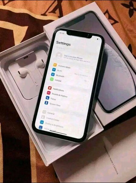 ROGGER IPHONES
