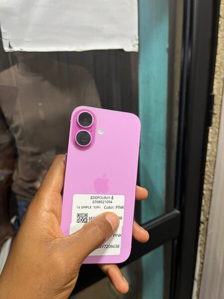 iPhone 16 Rose - 128GB