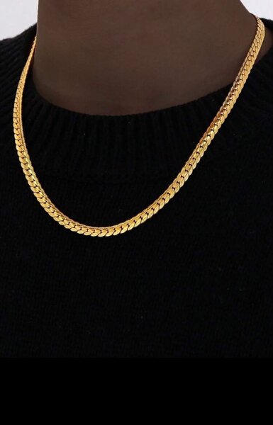 Collier en or style urbain
