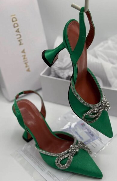 LADIES HEELS
