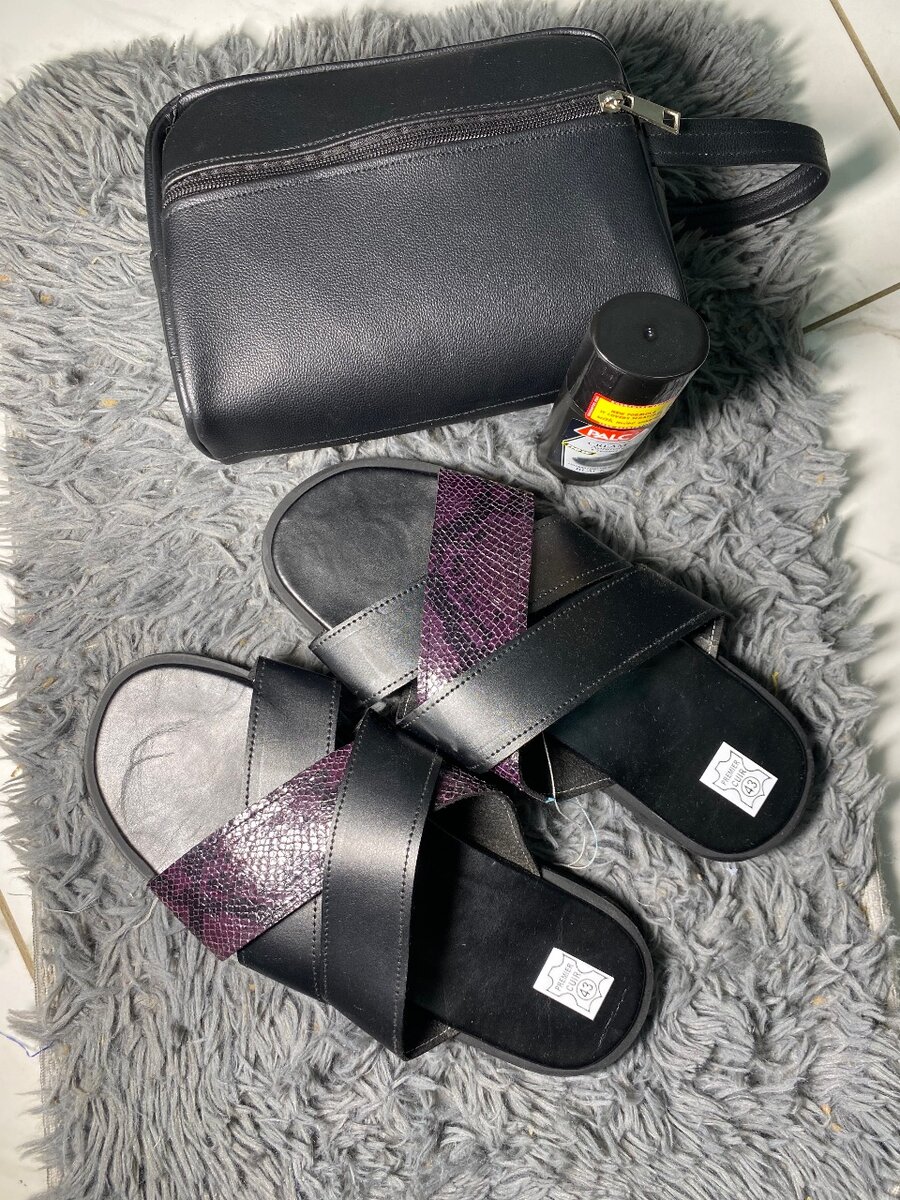 Sandales noire bride croisées