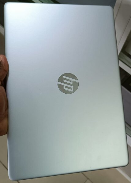 HP LAPTOP15