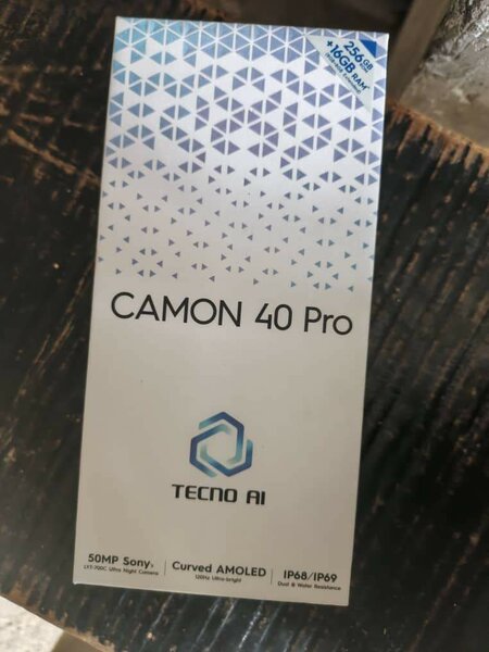 Tecno Camon 40 Pro 128GB