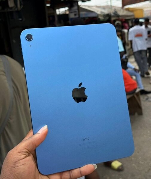 iPad 10th GEN