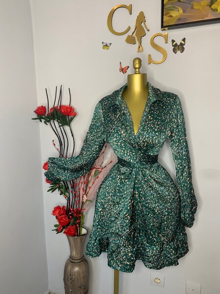 Robe Émeraude à Motifs