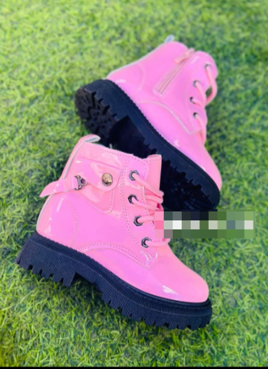 Kids shoes