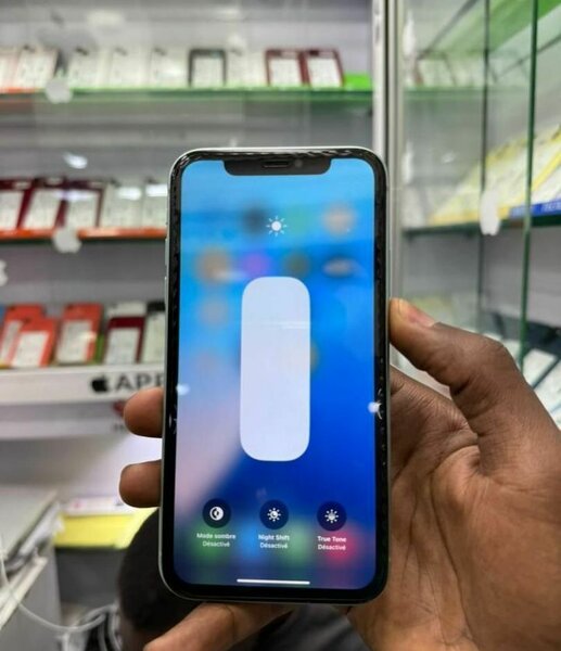 iPhone 11 Vert Mint Condition