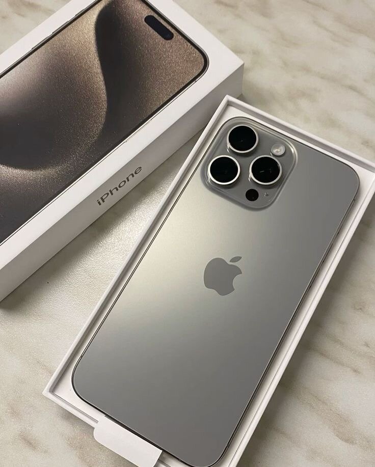 IPhone 15 pro max UK use