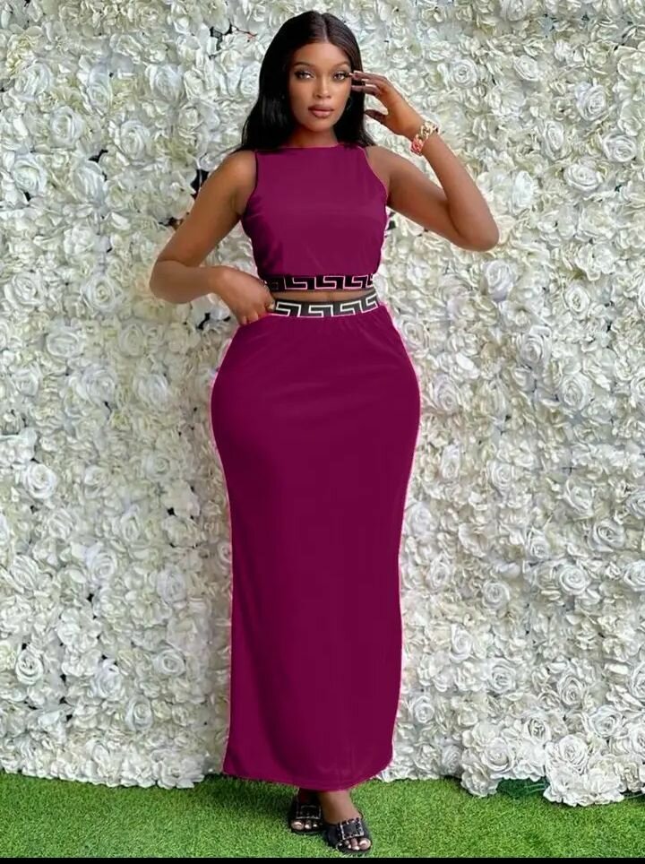 Ladies top and down