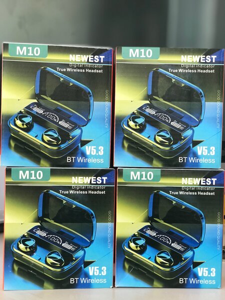 True wireless stereo earphones