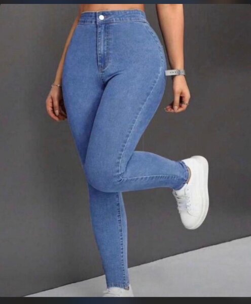 Skinny jeans
