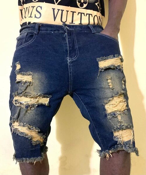 Short jeans