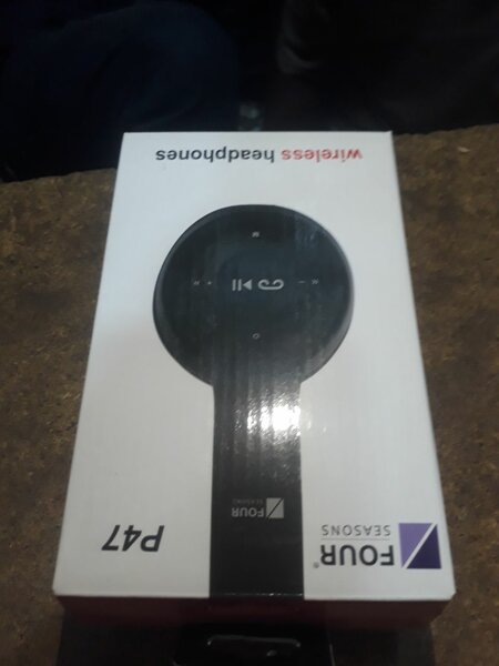 P47 HEADSETS