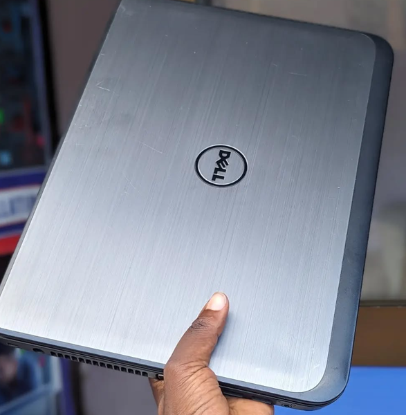 Dell Latitude 3440