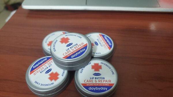 5 Baume à lèvres