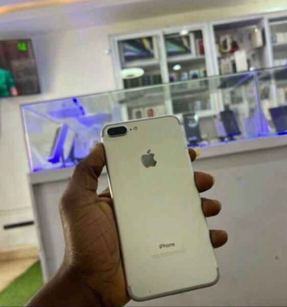 ROGGER IPHONES