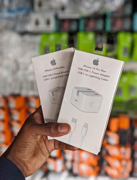 iPhone fast charger