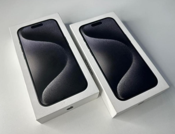 iPhone 15 Pro Max 