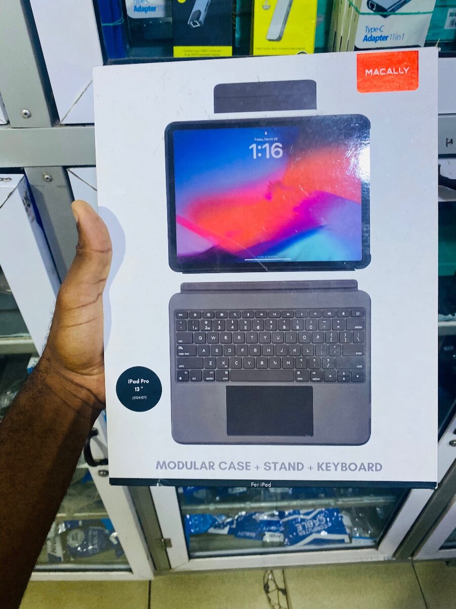 iPad Pro Case with keyboard