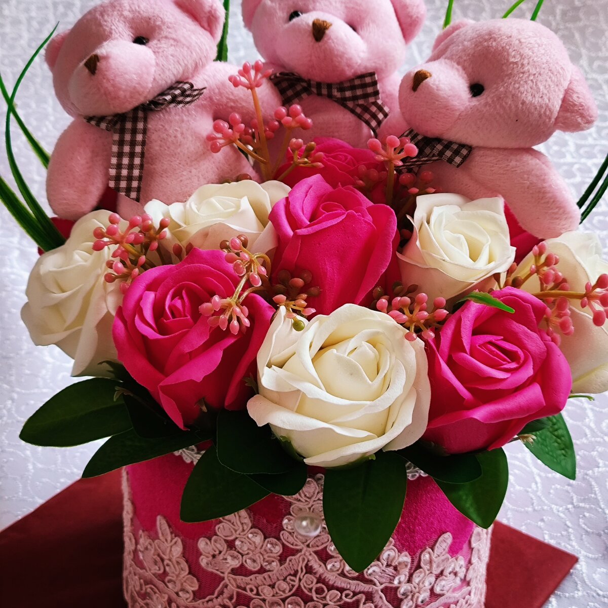 Букет из плюшевых мишек и пенных роз от handmadegifts_bishke