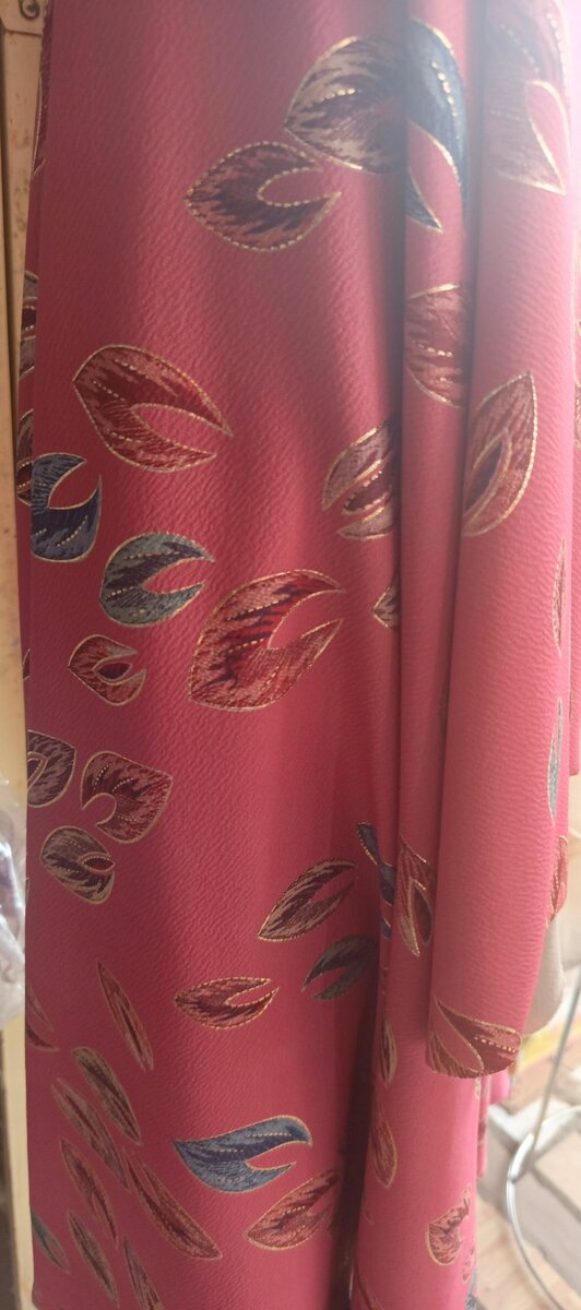 Lady's dress