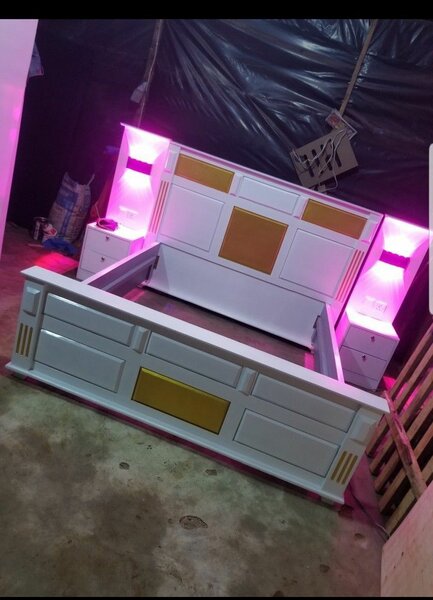 Bed's